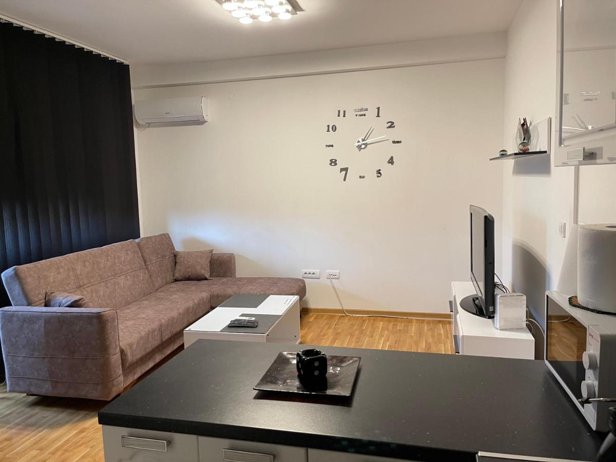 Royal Residence Apartmani Pančevo Extérieur photo